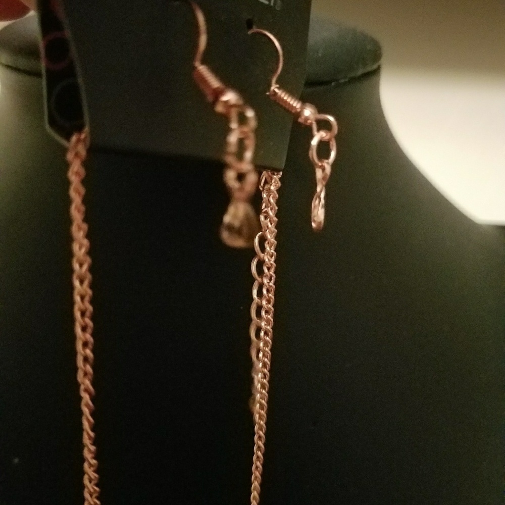Infinity & know necklace - Picture 3 of 3